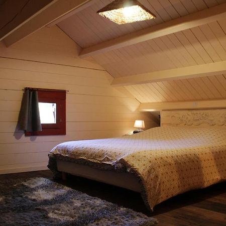 Chalet Cosy En Lisiere De Foret Paule Exteriér fotografie